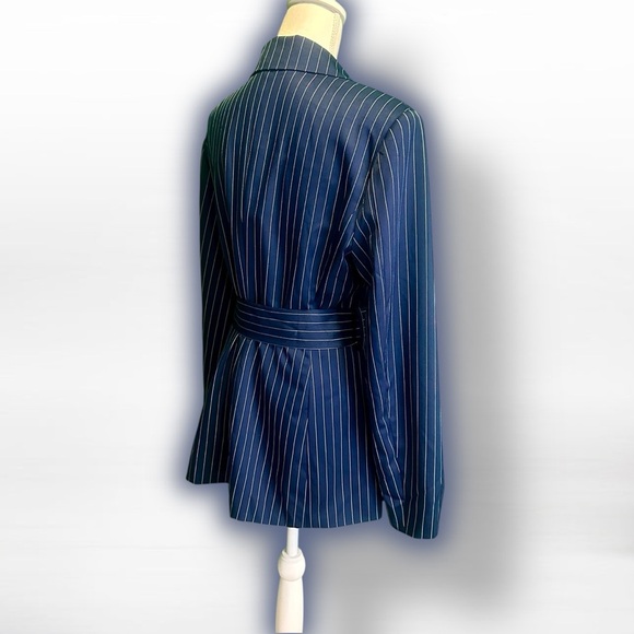 NWT Alexia Admor ‘Olya’ Striped Tie Waist Blazer in “Navy Blue” Pinstripe Sz 14 - Picture 12 of 16